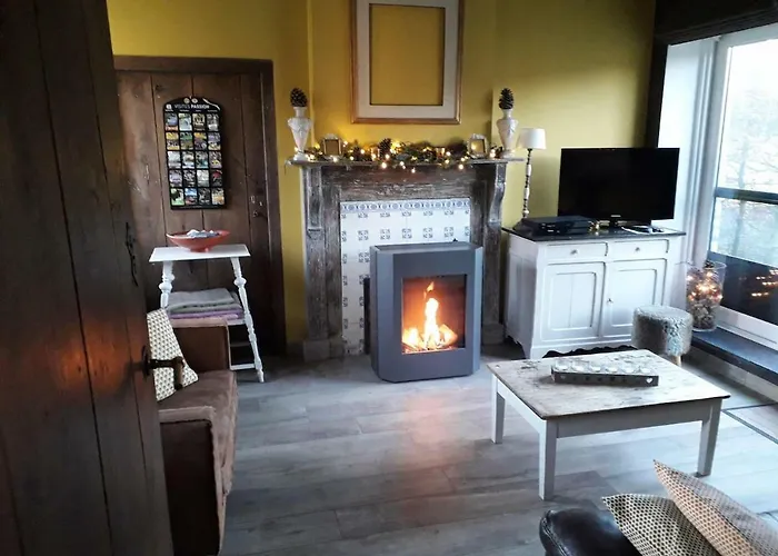 La Romaine Dog Included Proche De